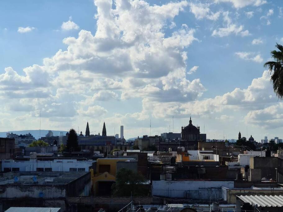 Departamento En El Corazon De Guadalajara Apartment Bagian luar foto